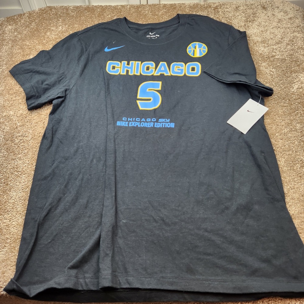 Nike Chicago‎ Sky Angel Reese #5 Explorer Edition Black T-Shirt Mens XL M11332